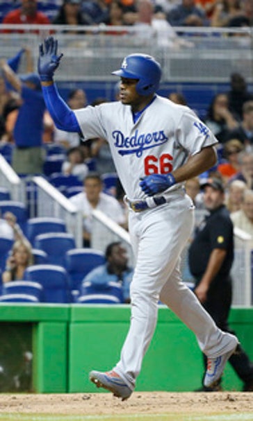 Puig hits 3-run homer in 9th to help Dodgers beat Miami 6-4 (Jul 14, 2017)